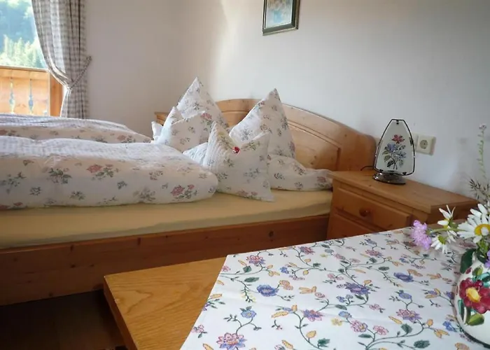 Eckarthof 施奈茨尔罗伊特